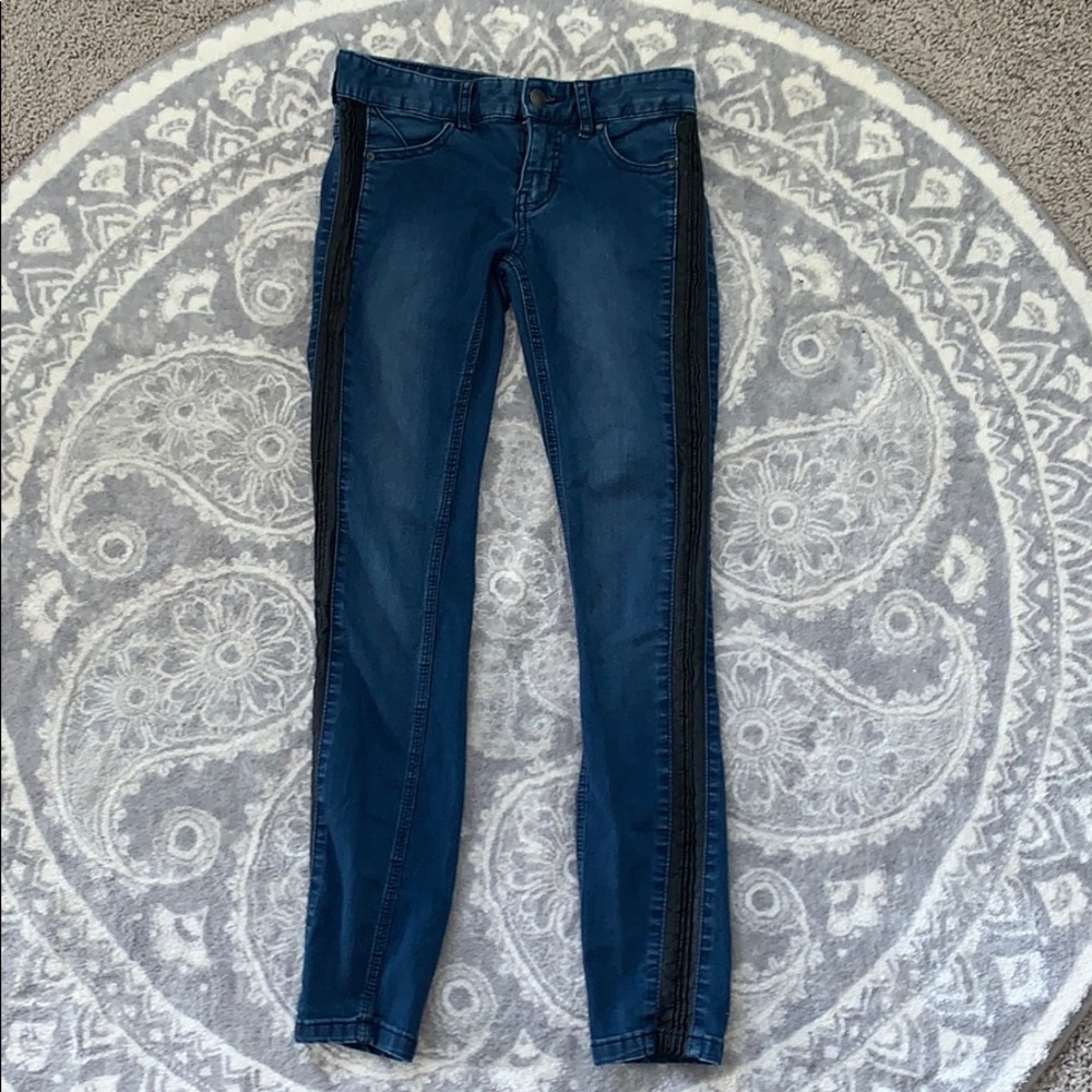 Free People jeans whit black leather stripe